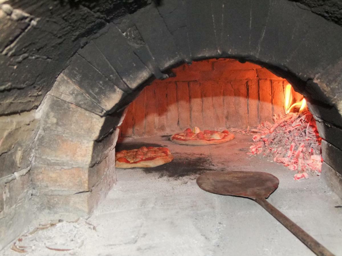 مبيت وإفطار كوميزو Il Filo Di Paglia المظهر الخارجي الصورة
